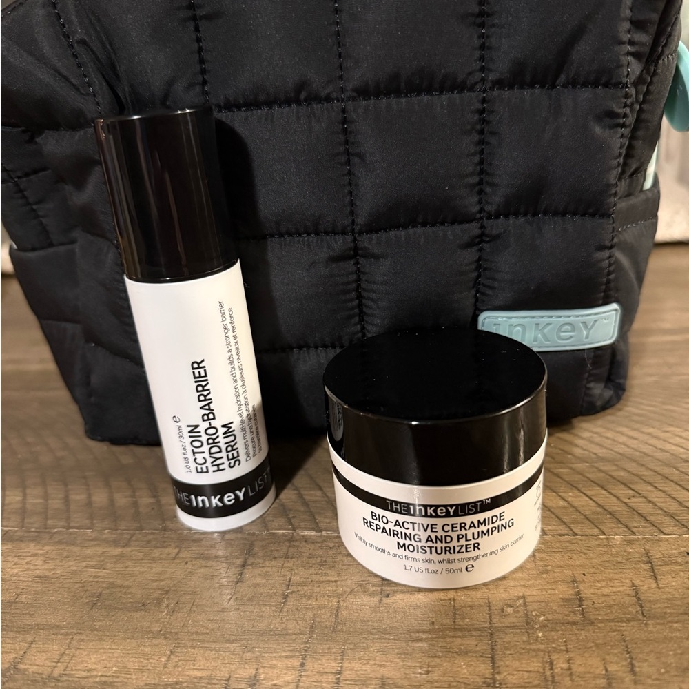 The Inkey List Bio-Active Ceramide Moisturizer - Black and White